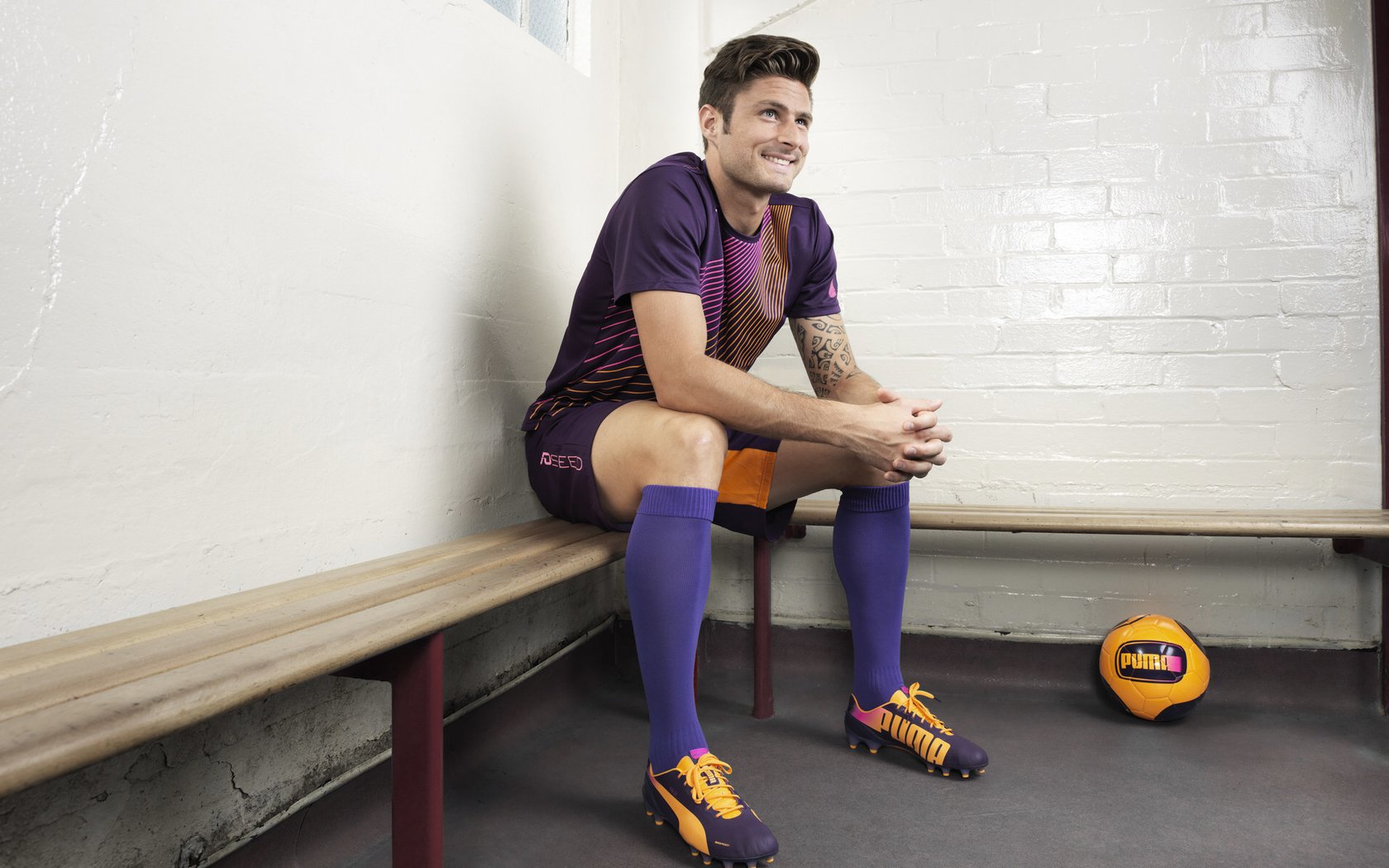 科威特女足遭遇两连败，小组出局，科威特足球运动员